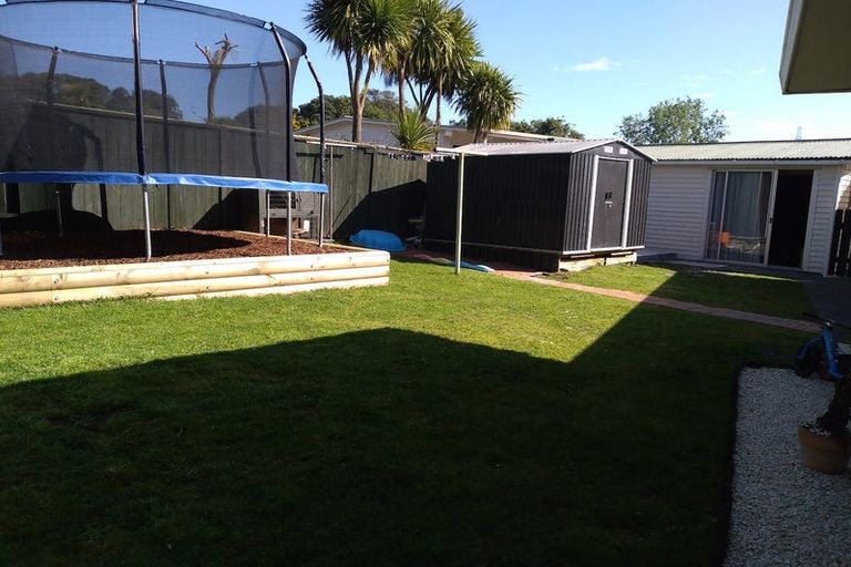 Photo of property in 40a Park Estate Road, Rosehill, Papakura, 2113