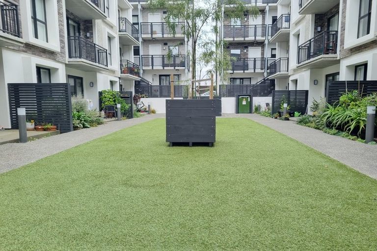 Photo of property in 2/16a Constable Street, Newtown, Wellington, 6021