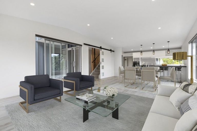 Photo of property in 83a Nevay Road, Miramar, Wellington, 6022