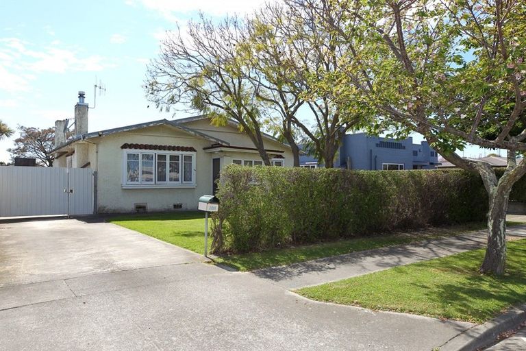 Photo of property in 308 Jervois Street, Mayfair, Hastings, 4122