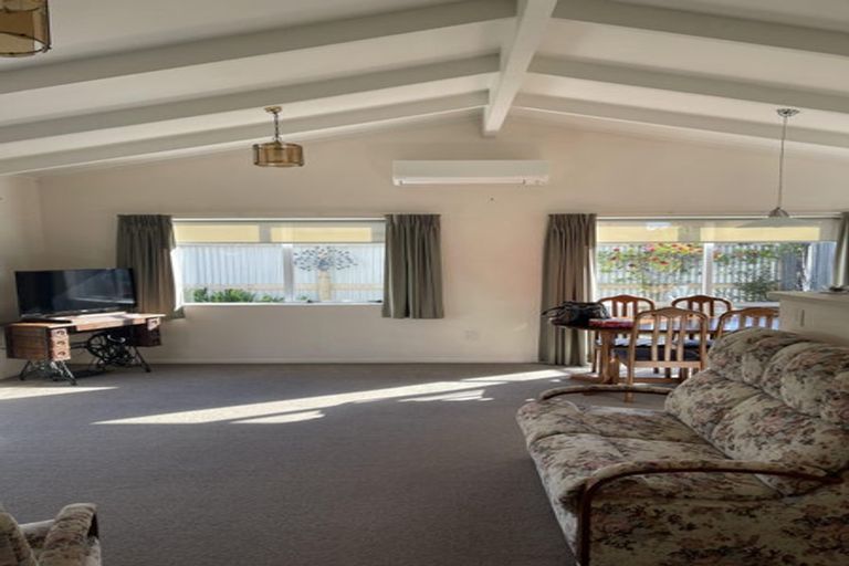 Photo of property in 11 Mains Avenue, Kensington, Whangarei, 0112
