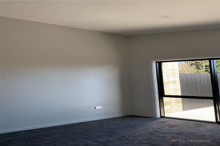 Photo of property in 8b Holmes Street, Waimate, 7924