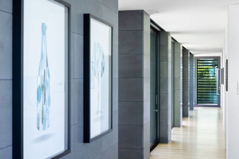 Photo of property in 41 Beach Road, Castor Bay, Auckland, 0620