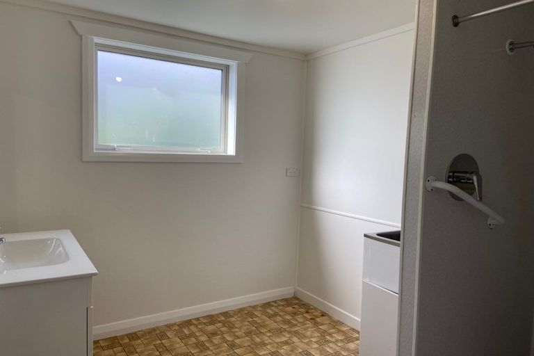 Photo of property in 168 Lemon Street, Strandon, New Plymouth, 4312