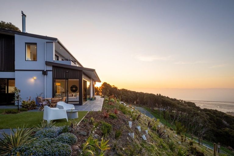 Photo of property in 65 Farleigh Street, Atawhai, Nelson, 7010