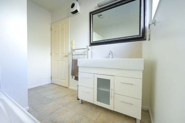Photo of property in 5 Hodgson Place, Atawhai, Nelson, 7010