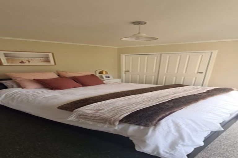 Photo of property in 1/193 Racecourse Road, Cambridge, 3493