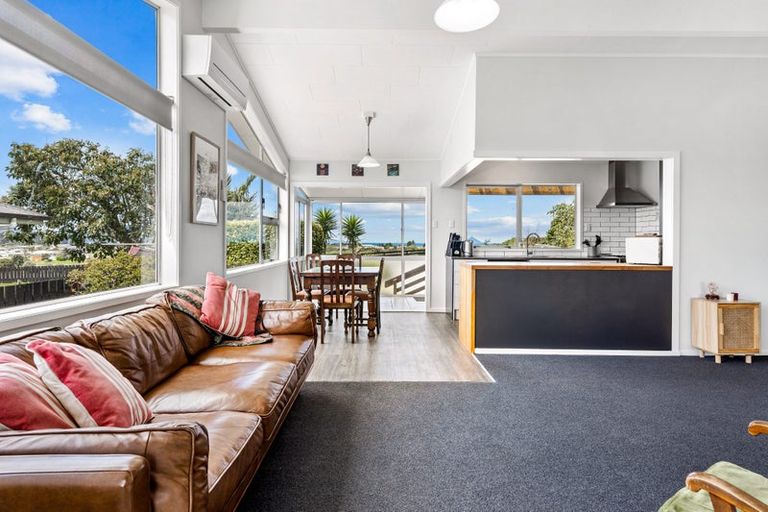 Photo of property in 150 Marsden Point Road, Ruakaka, 0116