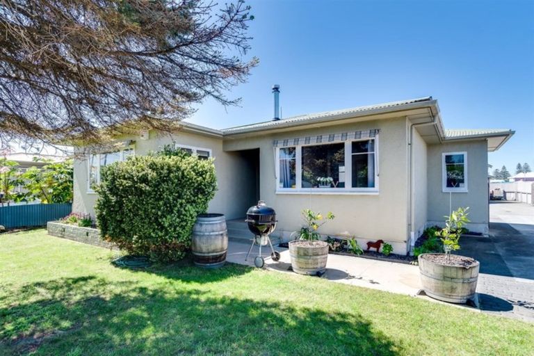 Photo of property in 37a Seddon Crescent, Marewa, Napier, 4110