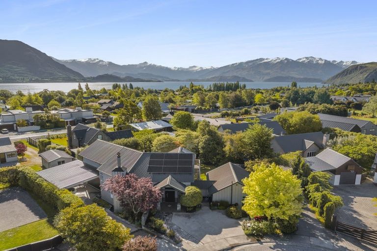 Photo of property in 15 Rowan Court, Wanaka, 9305