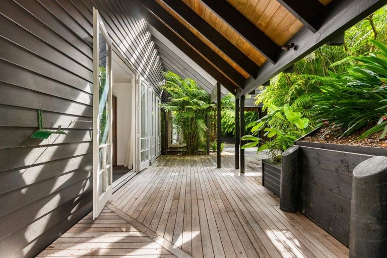 Photo of property in 66 Victoria Avenue, Remuera, Auckland, 1050