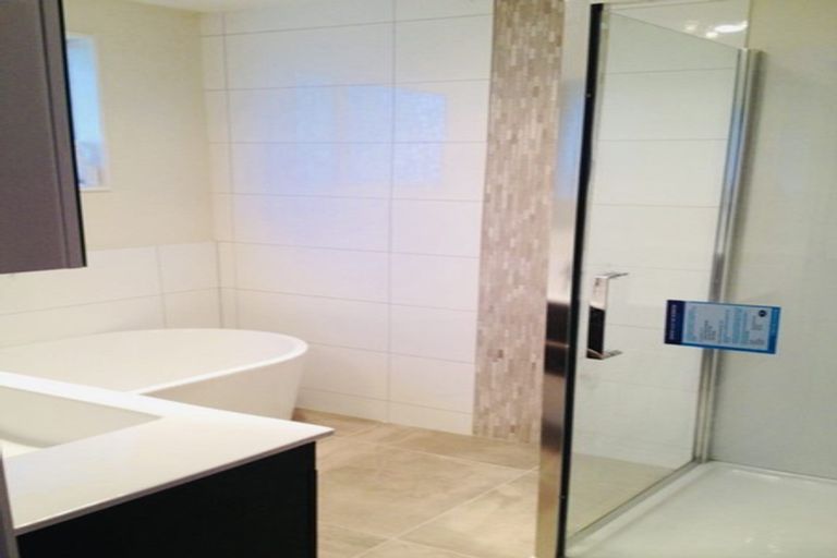 Photo of property in 52 Belair Avenue, Blagdon, New Plymouth, 4310