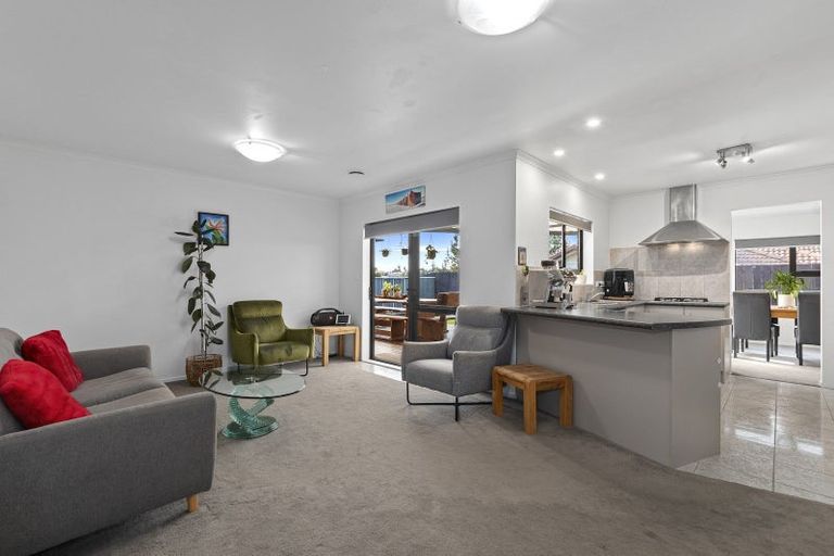 Photo of property in 35 Galloway Crescent, Pyes Pa, Tauranga, 3112