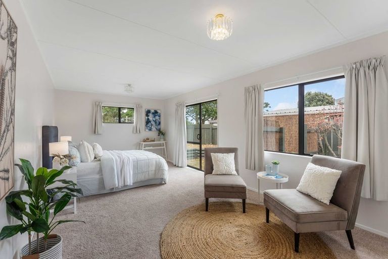 Photo of property in 60 Campbell Avenue, Paraparaumu, 5032