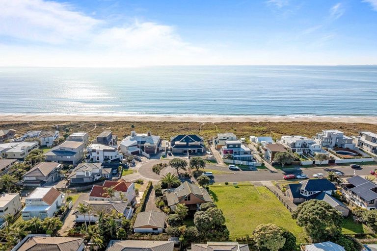 Photo of property in 17 Sunbrae Grove, Mount Maunganui, 3116