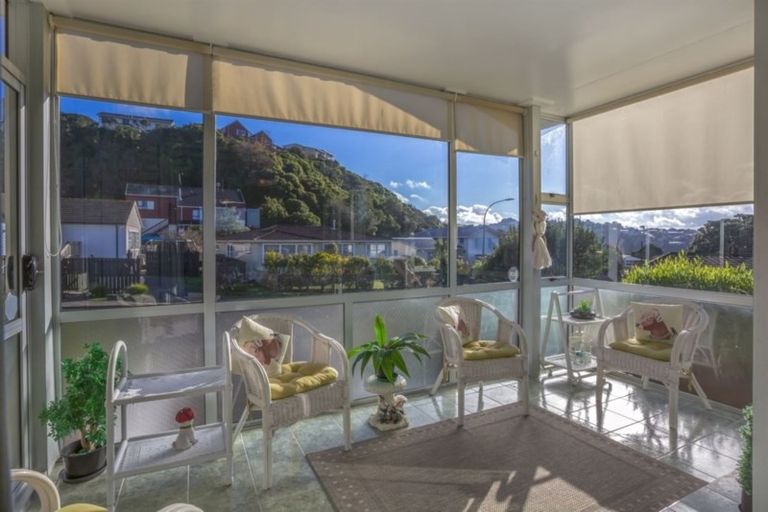 Photo of property in 33 Truscott Avenue, Johnsonville, Wellington, 6037