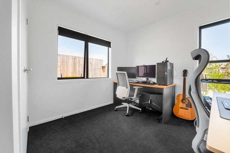 Photo of property in 2/10 Keitha Place, Glenview, Hamilton, 3206