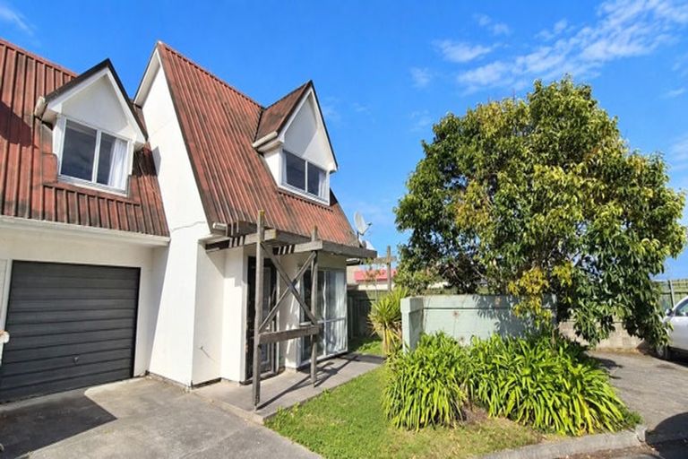 Photo of property in 25 Attlee Place, Gisborne, 4010