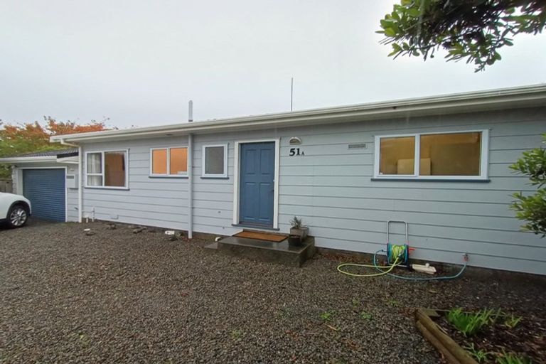 Photo of property in 51a Guadeloupe Crescent, Grenada Village, Wellington, 6037