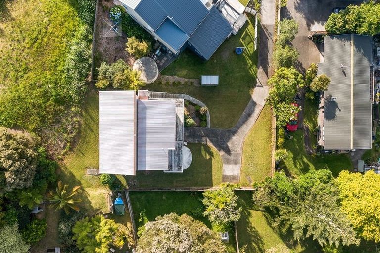 Photo of property in 11b Dobell Road, Stanmore Bay, Whangaparaoa, 0932