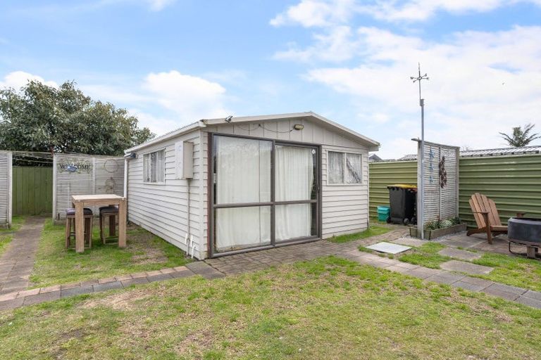 Photo of property in 111 Weka Street, Whangamata, 3620