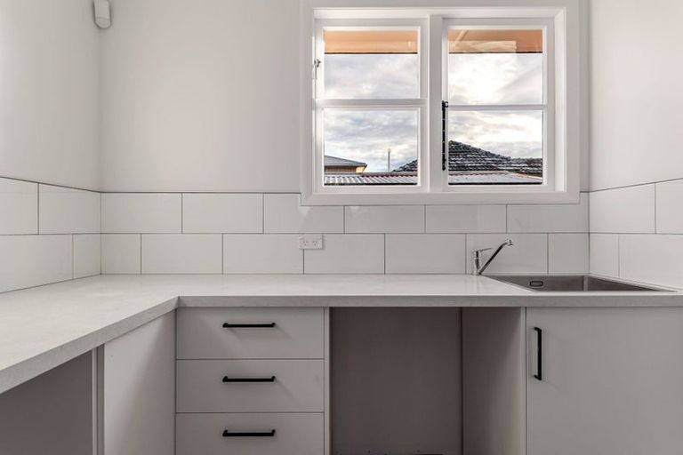 Photo of property in 2 Newbury Street, Awapuni, Palmerston North, 4412
