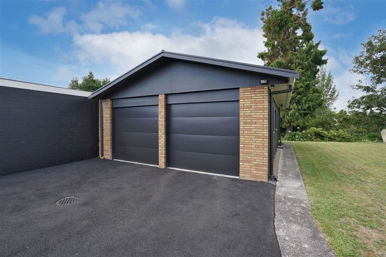 Photo of property in 11 Mcdowall Place, Queenwood, Hamilton, 3210