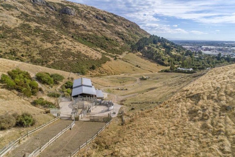 Photo of property in 91 Avoca Valley Road, Heathcote Valley, Christchurch, 8022