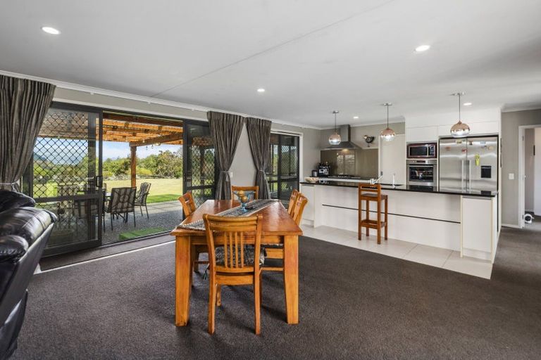 Photo of property in 16 Lacebark Drive, Kinloch, Taupo, 3377