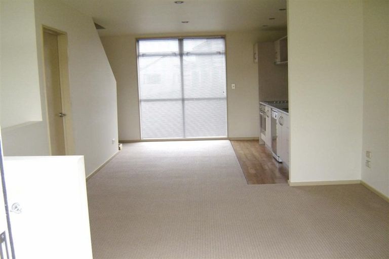 Photo of property in 8/54 Champion Street, Edgeware, Christchurch, 8013