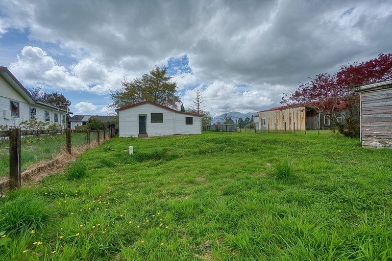 Photo of property in 43 Main Road, Harihari, 7884