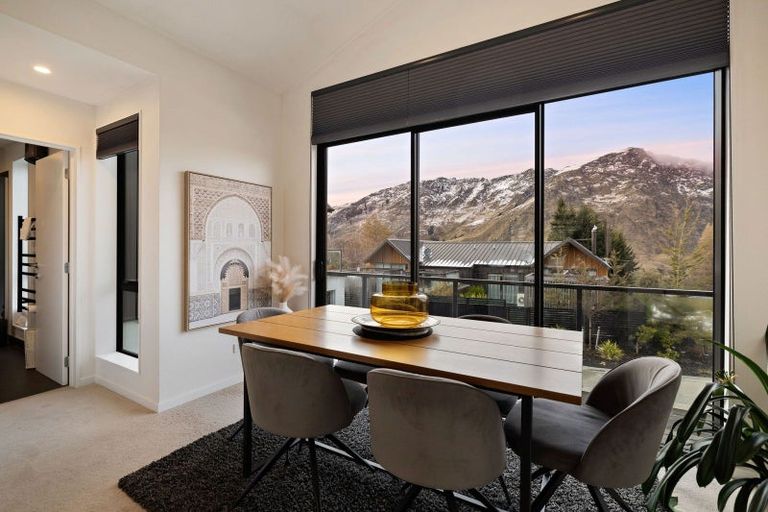 Photo of property in 5 Phoenix Lane, Arthurs Point, Queenstown, 9371
