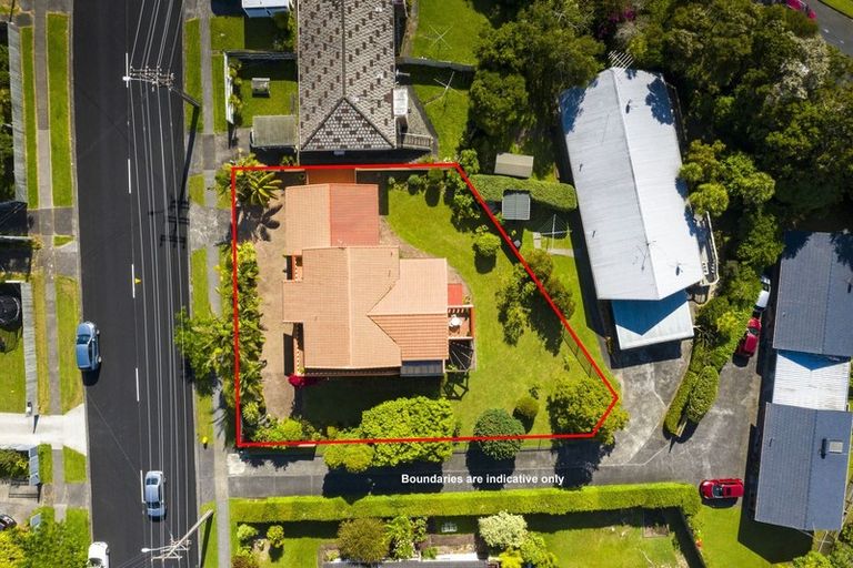 Photo of property in 24 Coronation Road, Hillcrest, Auckland, 0627