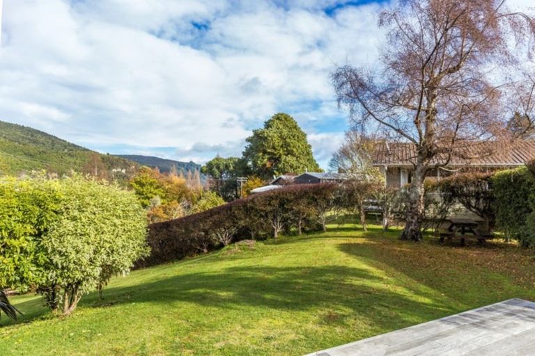 Photo of property in 18 Susan Lane, Kinloch, Taupo, 3377