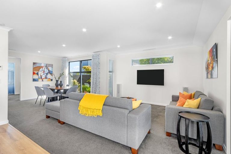 Photo of property in 3 Muirhill Street, Halswell, Christchurch, 8025