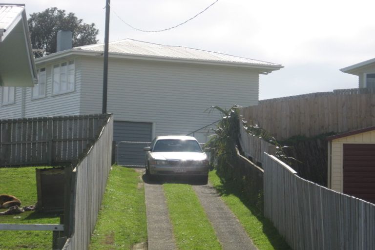 Photo of property in 22a Marama Crescent, Spotswood, New Plymouth, 4310