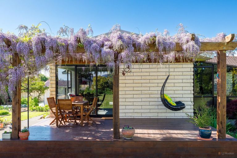 Photo of property in 1 Pitman Place, Waimate, 7924