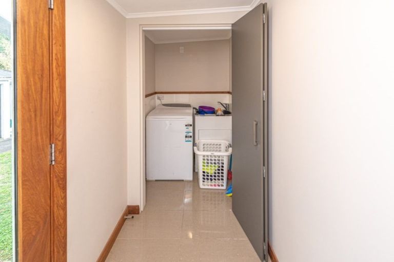 Photo of property in 25 Fergusson Street, Springvale, Whanganui, 4501