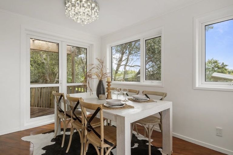 Photo of property in 6 Catrina Avenue, Birkenhead, Auckland, 0626