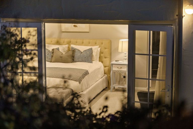 Photo of property in 13 Argyle Place, Arrowtown, 9302