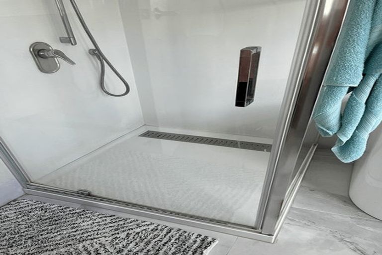 Photo of property in 83 Fisher Parade, Sunnyhills, Auckland, 2010