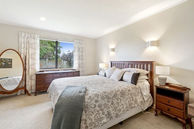 Photo of property in 12 Corfe Castle Lane, Levin, 5510