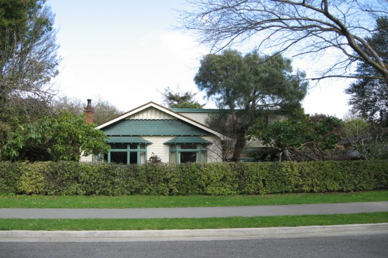 Photo of property in 13 Wherstead Road, Cashmere, Christchurch, 8022