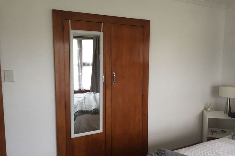 Photo of property in 188 Springs Road, Hornby, Christchurch, 8042