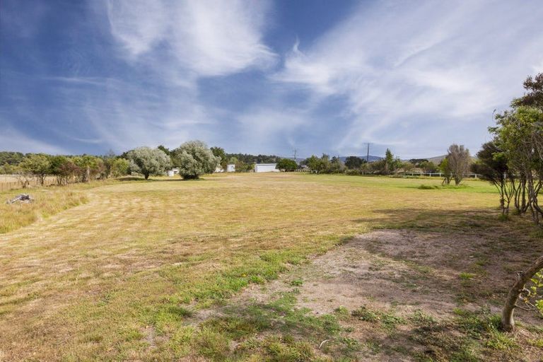 Photo of property in 245 Te Uri Road, Mangaorapa, Porangahau, 4291