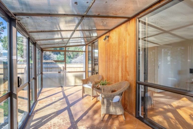 Photo of property in 17 Tui Road, Raumati Beach, Paraparaumu, 5032