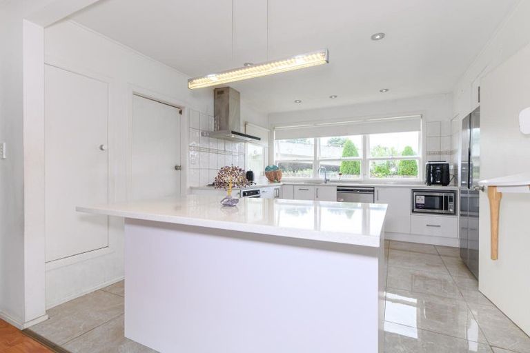 Photo of property in 70 Melrose Road, Mount Roskill, Auckland, 1041