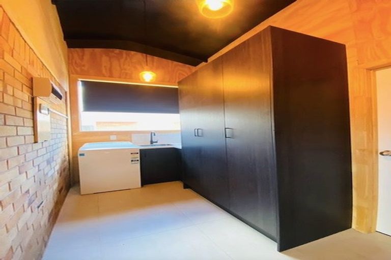 Photo of property in 36 Kirkbride Road, Mangere Bridge, Auckland, 2022