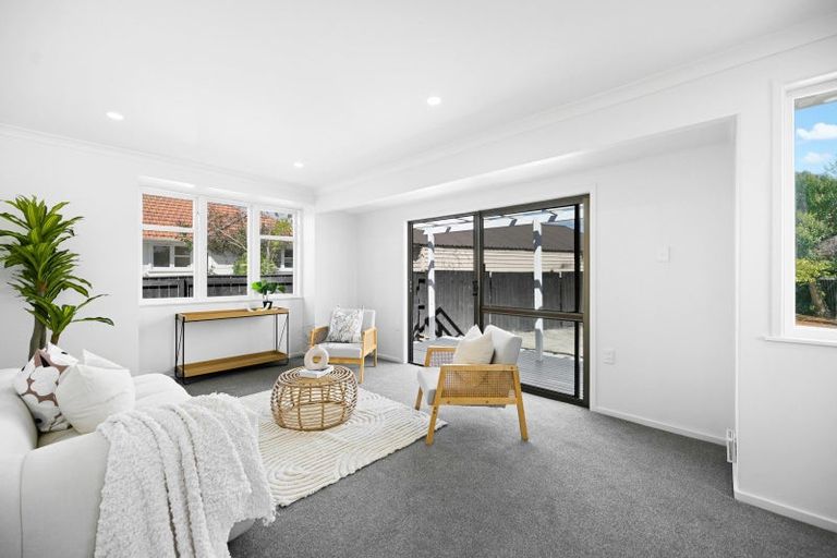 Photo of property in 10 Holland Road, Fairfield, Hamilton, 3214