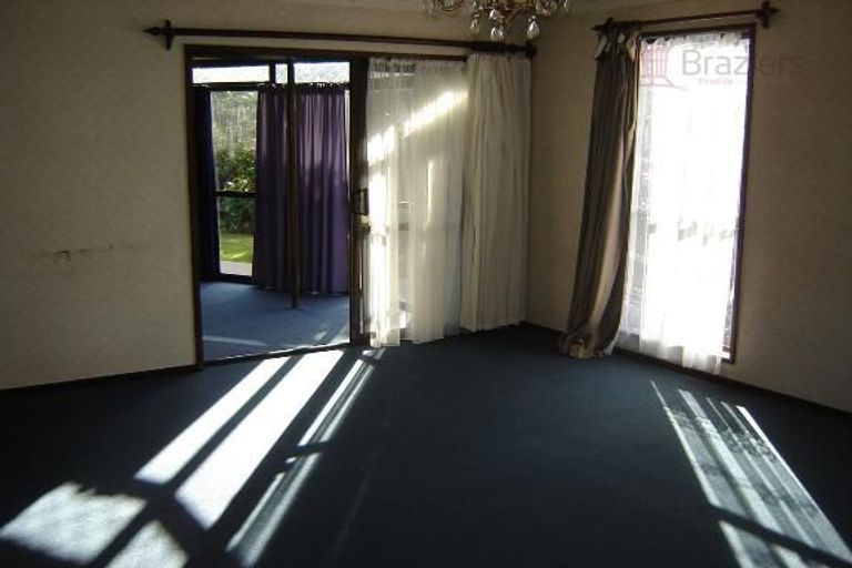 Photo of property in 250 Centaurus Road, Saint Martins, Christchurch, 8022